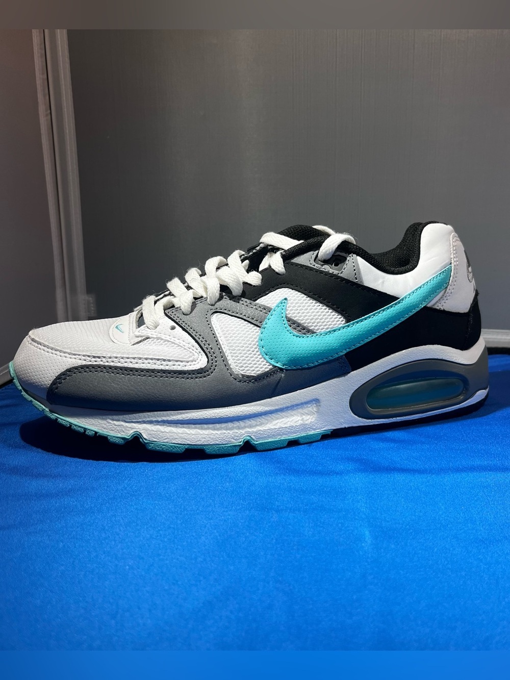 Nike men’s air max command sneaker running shoe trainer